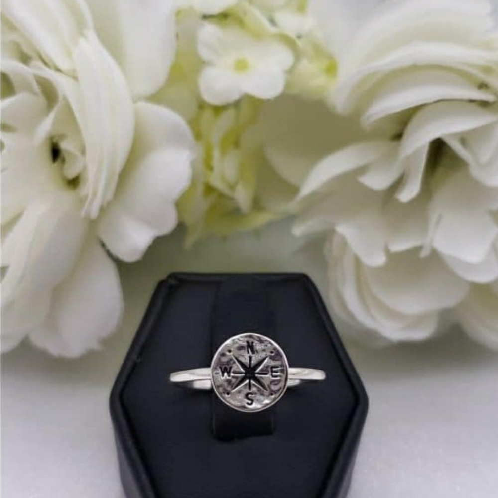 🥰 COMPASS RING - Picture 3 of 4